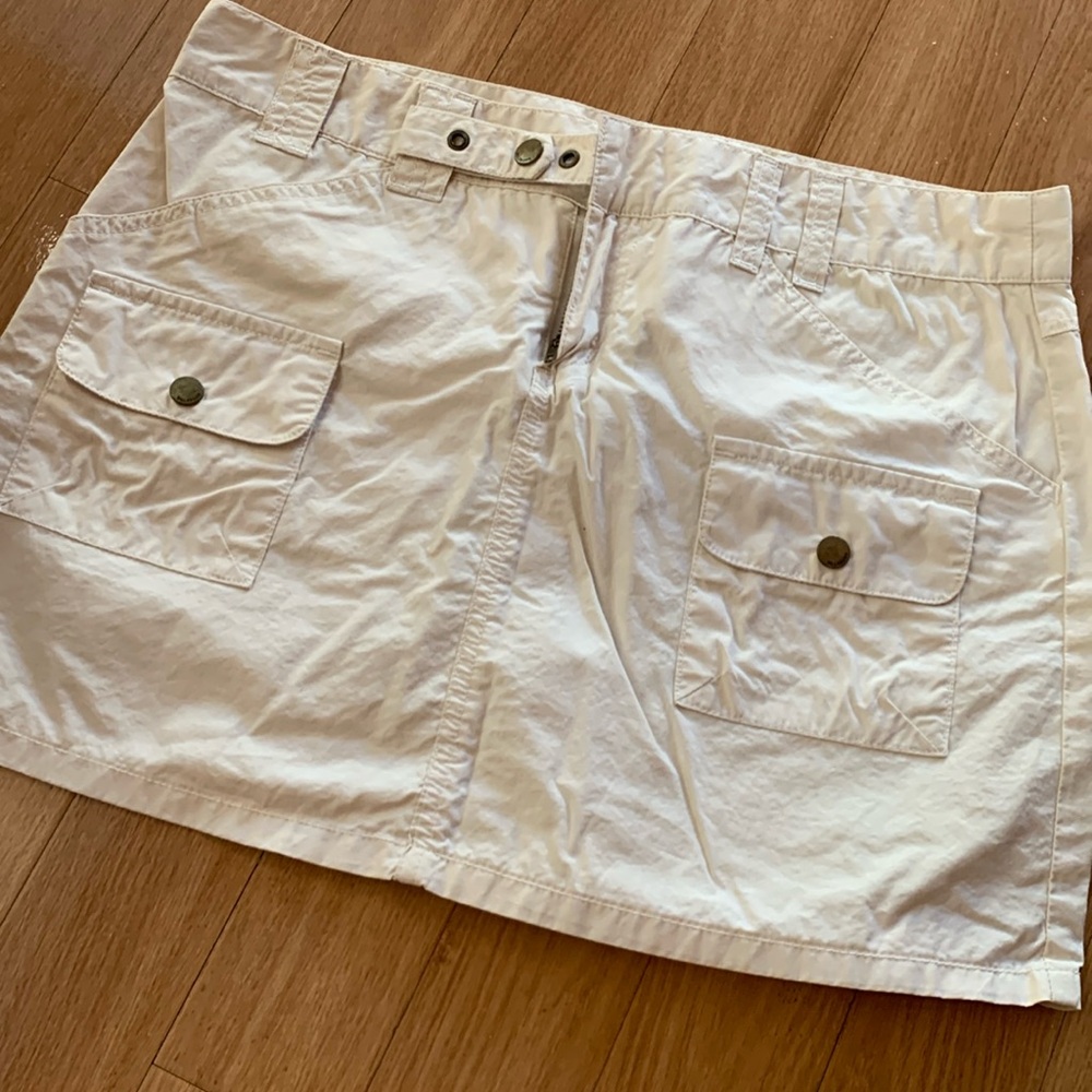 Billabong girls skirt